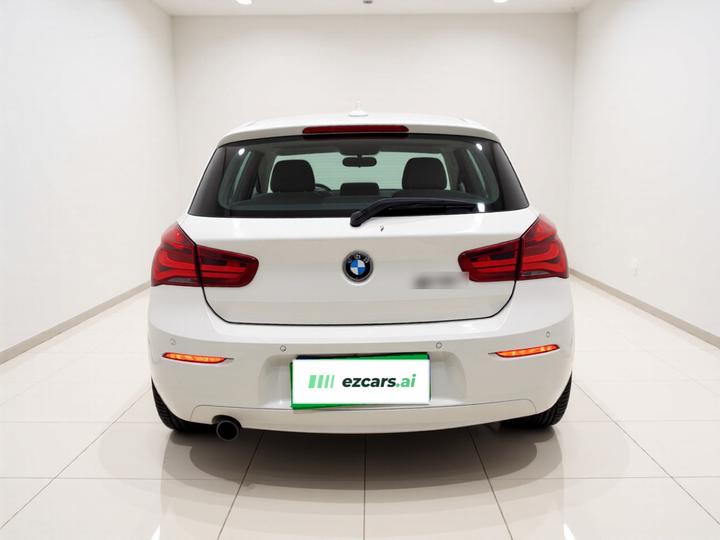 1 Series Imported 2016 118i Leading photo 5
