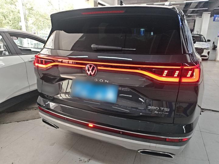 2021 380TSI AWD Luxury Pro photo 5