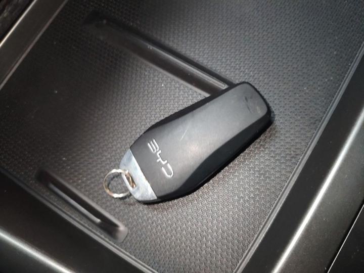 Qin PLUS 2025 DM-i ADAS 55KM Leading photo 8
