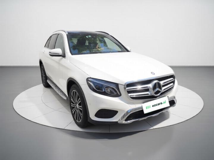 GLC 2016 GLC 260 4MATIC Dynamic photo 3