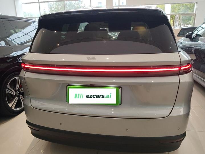 Li Auto i8 2025 Standard photo 3