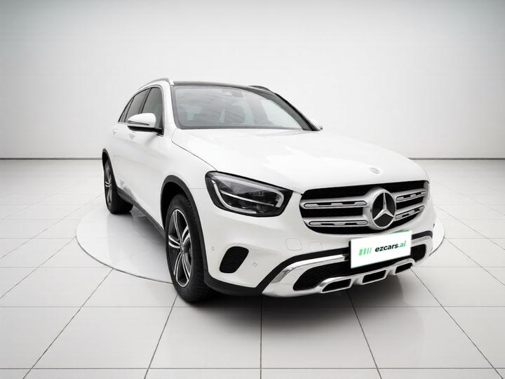 GLC 2021 GLC 260 L 4MATIC Dynamic photo 3