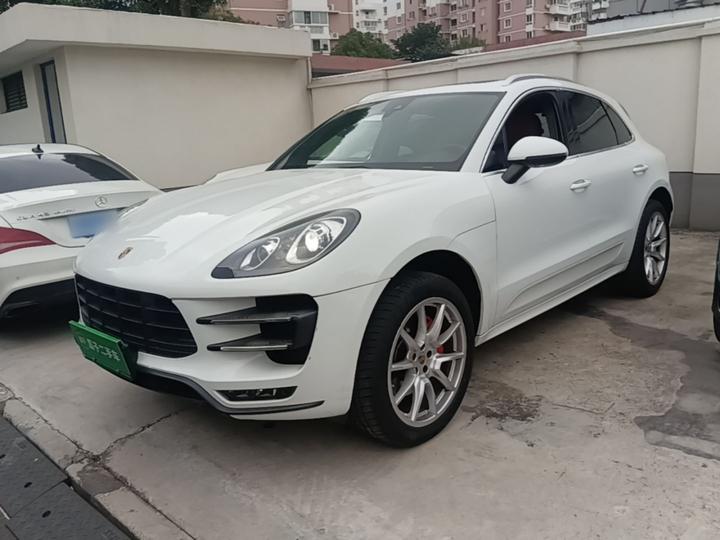 2017 Macan Turbo 3.6T