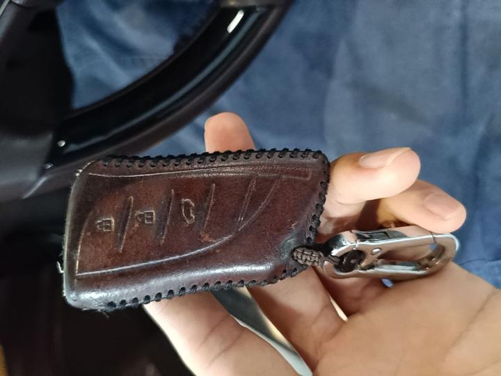 ES 2018 300h Exclusive China VI photo 8