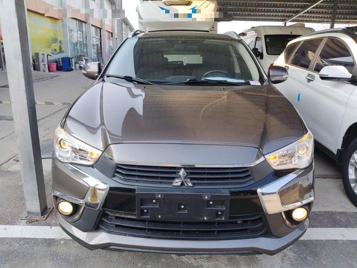 ASX 2018 2.0L CVT RWD Exclusive photo 2