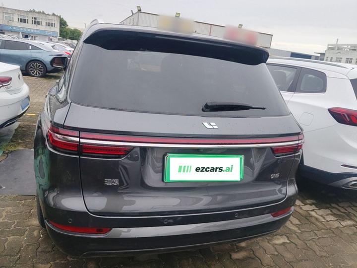 Li Auto ONE 2021 EREV 6-Seater photo 3