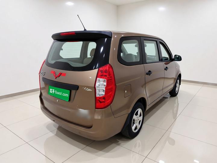 Wuling Hongguang 2015 1.2L S Base China V photo 6