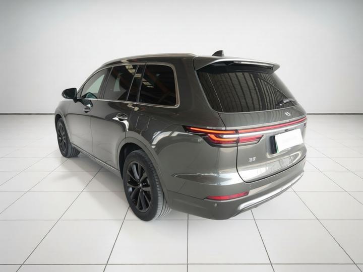 Li Auto ONE 2020 EREV 6-Seater photo 4
