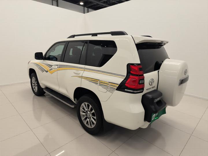 Prado 2018 3.5L AT TX-L photo 4