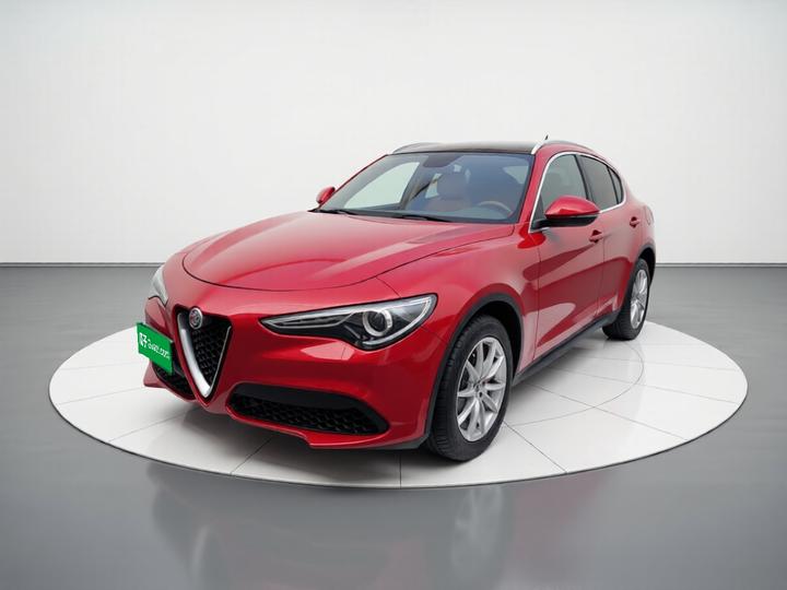 Alfa Romeo Stelvio 2017 2.0T 200HP Luxury