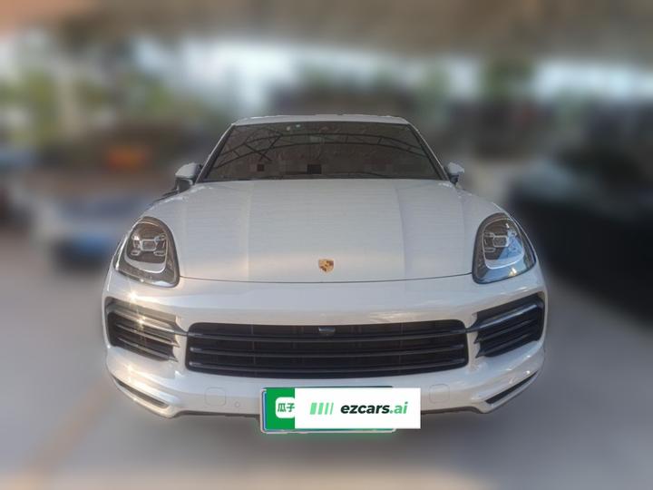 2019 Cayenne 3.0T photo 2