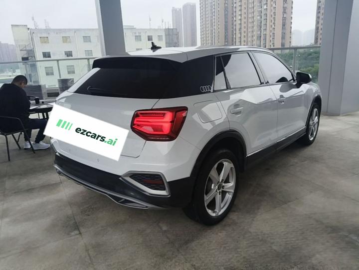 Q2L 2022 35 TFSI Progressive photo 6