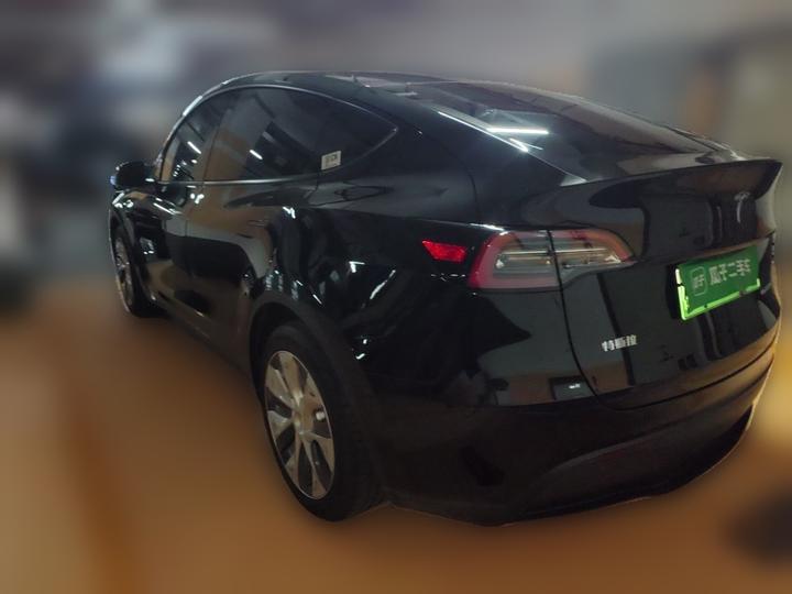 Model Y 2021 Standard Range RWD photo 5