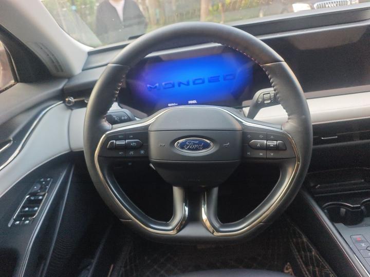 Mondeo 2022 Facelift EcoBoost 245 Luxury photo 7