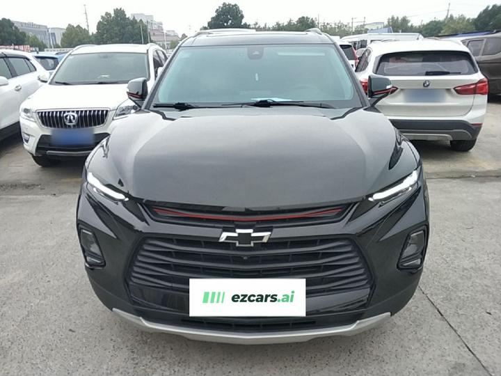 2022 Mild Hybrid 650T Redline 7-Seater photo 2