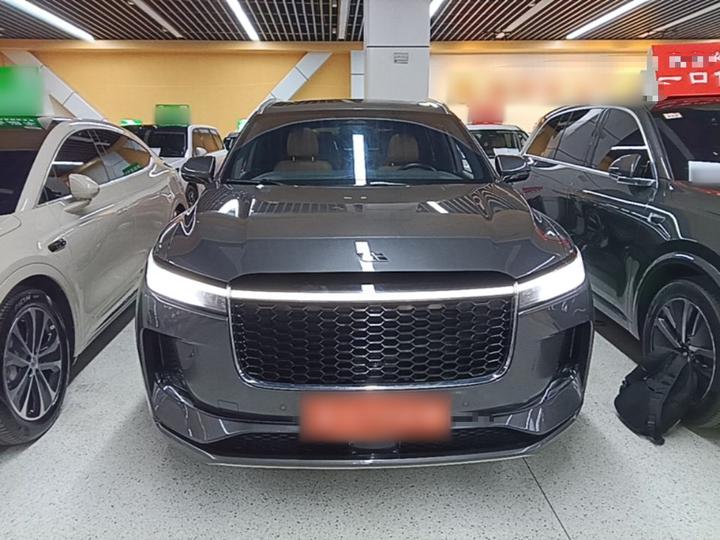 Li Auto ONE 2021 EREV 6-Seater photo 2