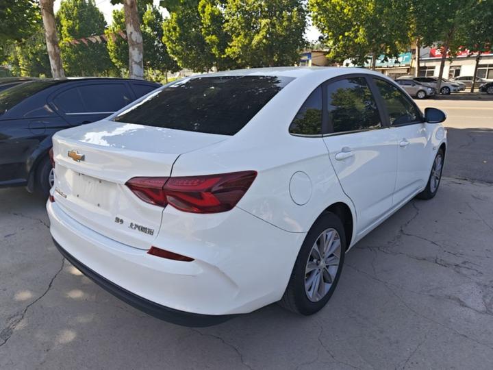 Cruze 2022 320 AT photo 4