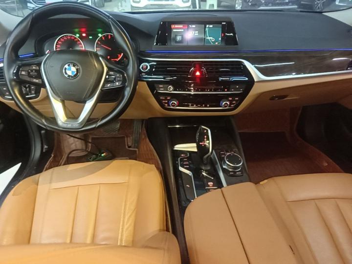 5 Series 2018 528Li Special photo 5