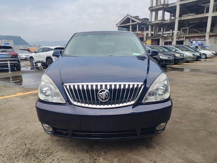 GL8 2014 2.4L Classic photo 2