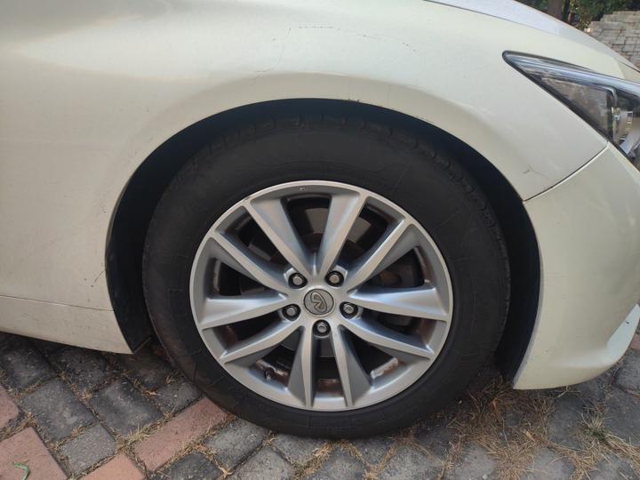 Q50 2014 3.7L Comfort photo 8