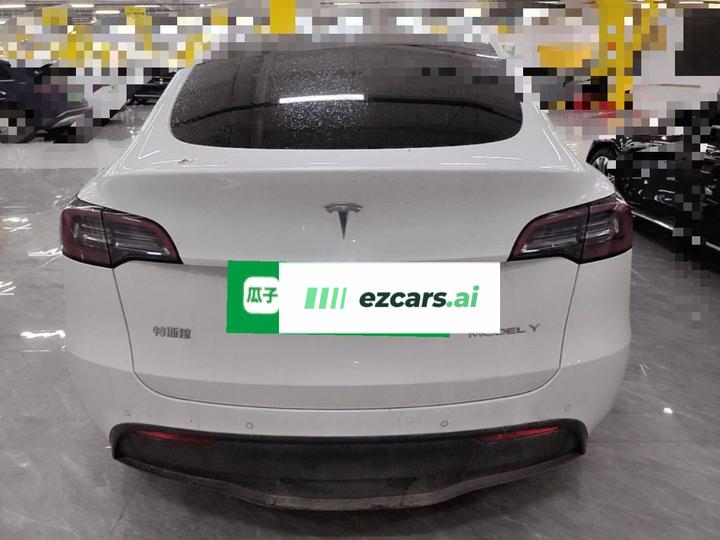 Model Y 2022 Facelift RWD photo 5