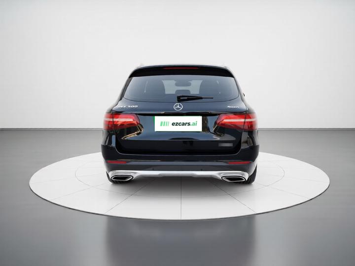 GLC 2017 GLC 200 4MATIC photo 5