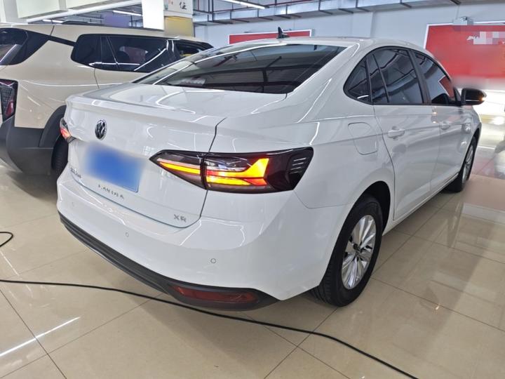 Lavida 2023 1.5L AT photo 4