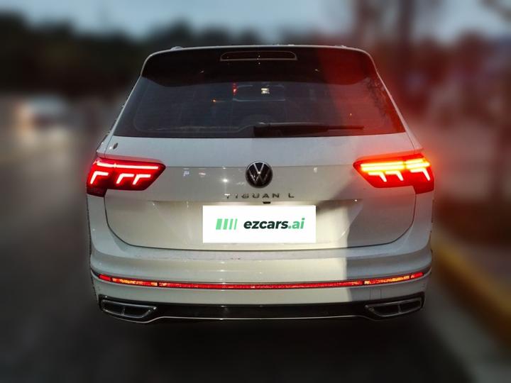 Tiguan L EV 2022 430PHEV PHEV Premium photo 5