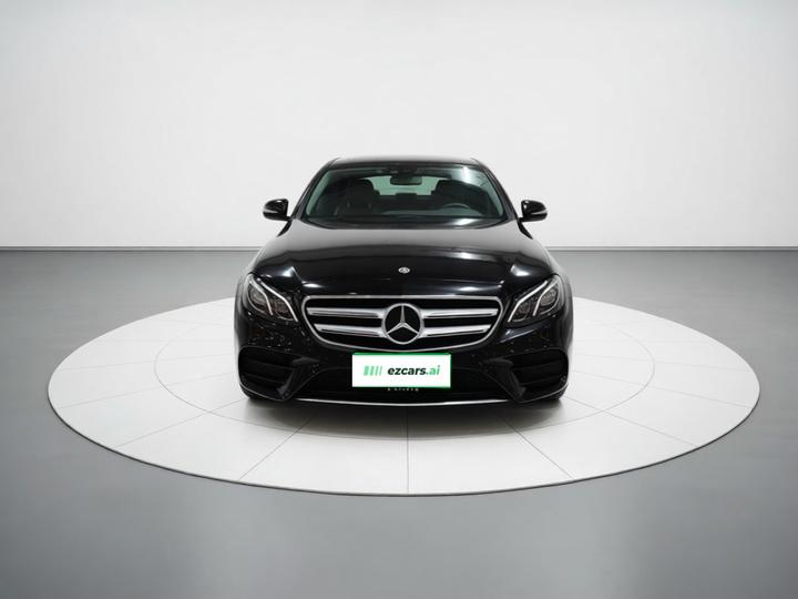 E-Class 2018 Facelift E 200 L Sport 4MATIC photo 2