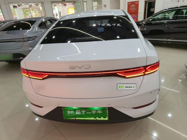 Qin PLUS 2025 EV ADAS 510KM Progressive photo 5