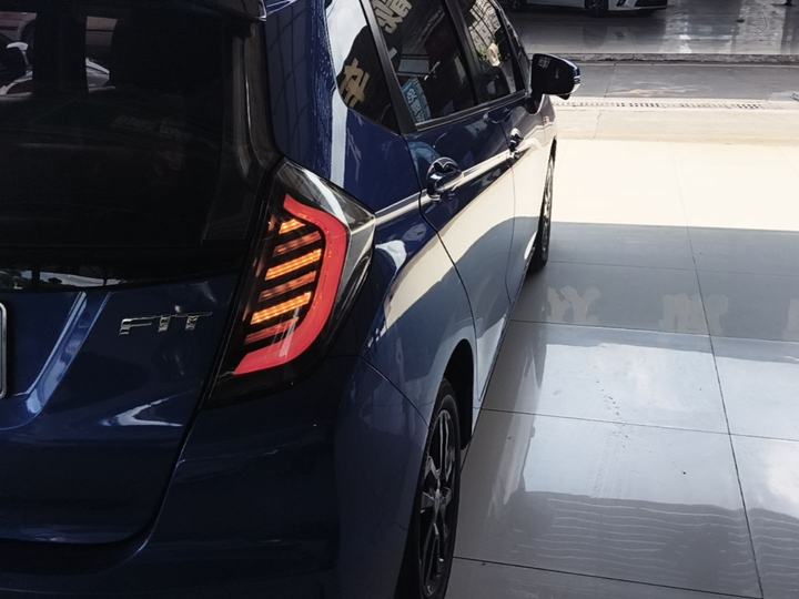 Fit 2018 1.5L CVT Comfort photo 3