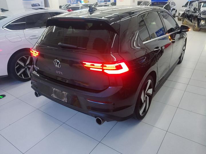 Golf GTI 2023 380TSI DSG GTI photo 4