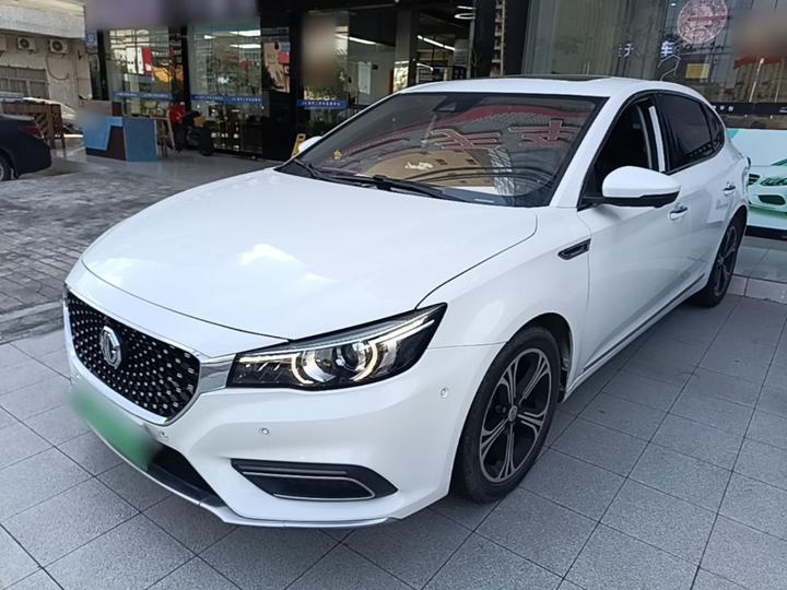 6 EV 2018 45T E-DRIVE Hybrid PILOT-Class