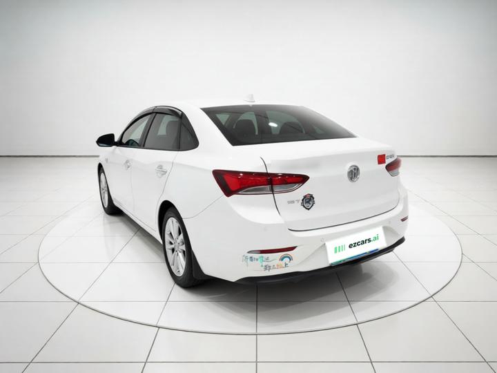 Excelle 2019 15T DCT Elite China VI photo 4