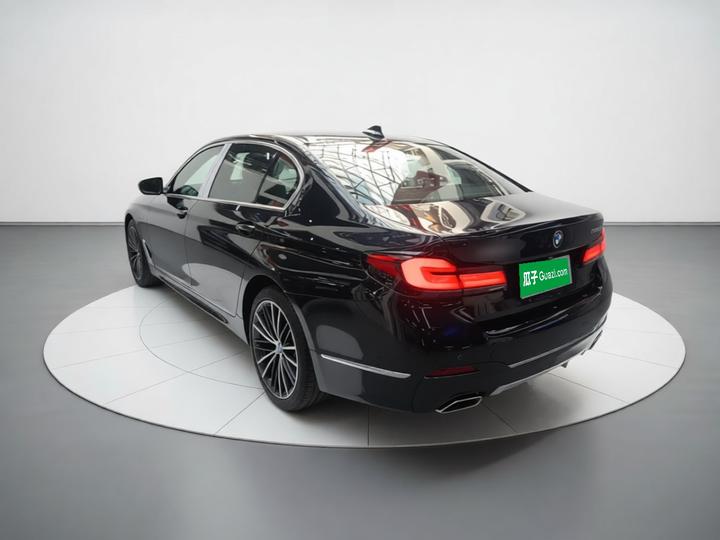 5 Series 2023 Facelift 530Li Leading M Sport Package photo 4