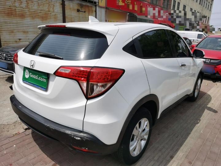 Vezel 2017 1.5L CVT RWD Comfort photo 4