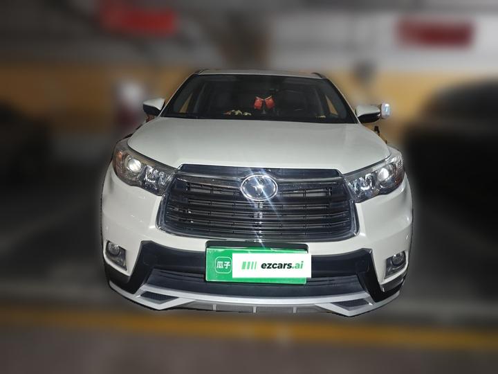 Highlander 2015 2.0T AWD Luxury 7-Seater photo 2