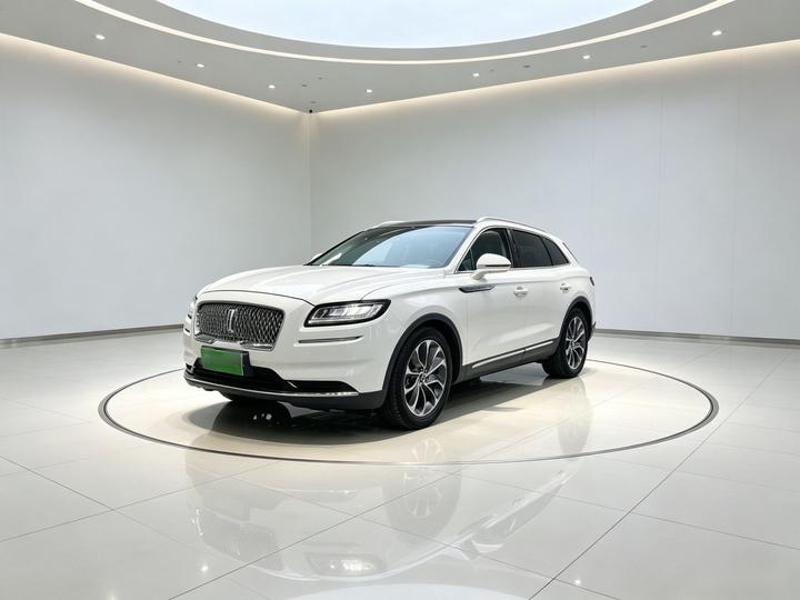 Nautilus 2021 2.0T AWD Exclusive