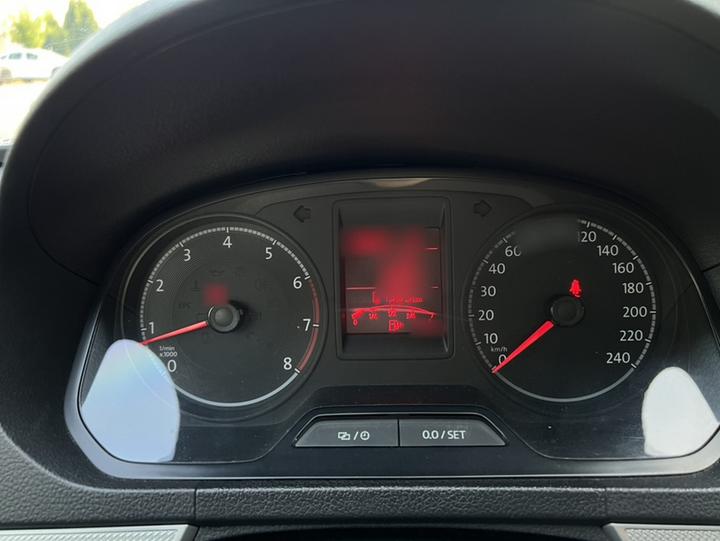 2017 1.5L AT Comfort photo 3