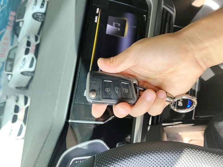 Passat 2025 380TSI photo 8