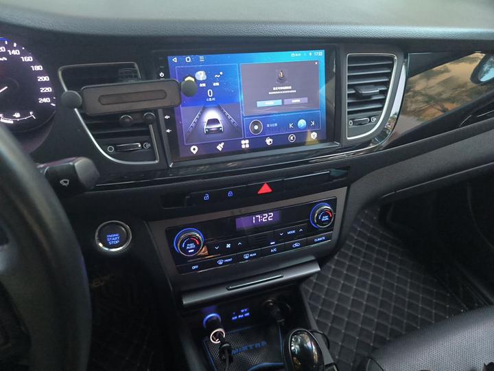 Mistra 2016 1.8L AT Premium DLX photo 5