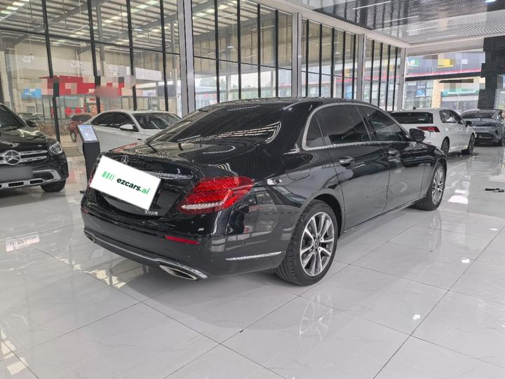 E-Class 2019 E 300 L Luxury photo 4