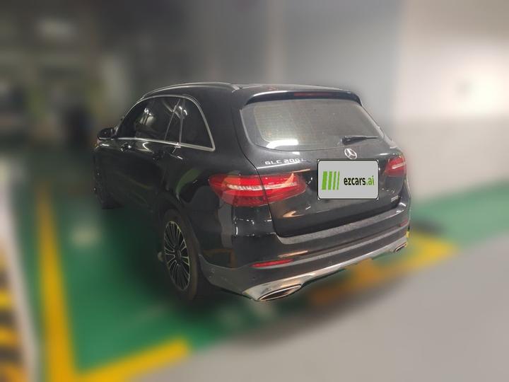 GLC 2019 GLC 200 L 4MATIC photo 4