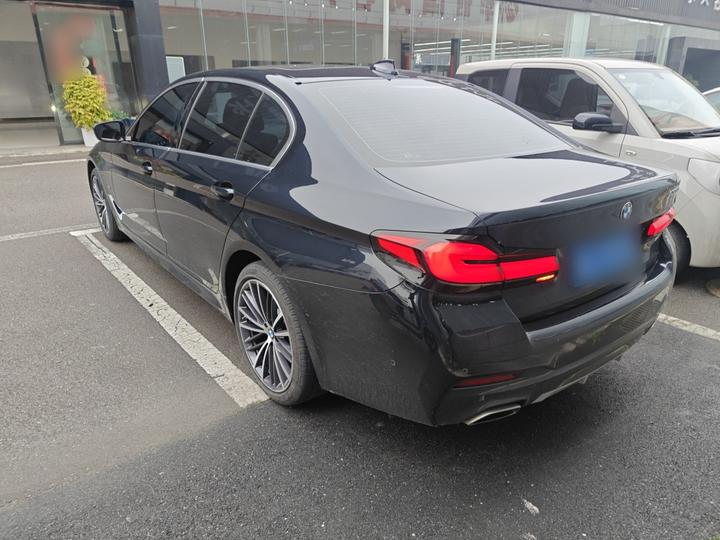 5 Series 2022 Facelift 530Li Leading M Sport Package photo 4