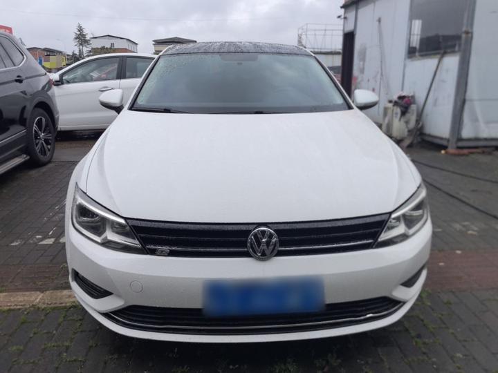 Lamando 2018 230TSI DSG photo 2