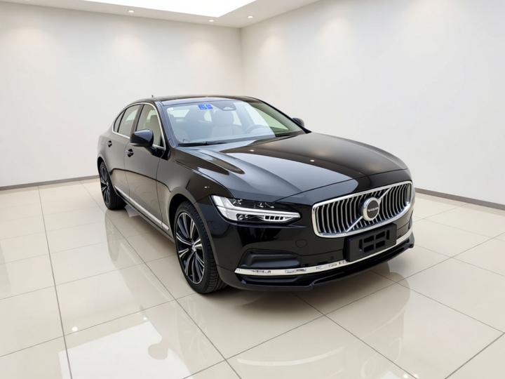 S90 2025 B5 Luxury photo 3