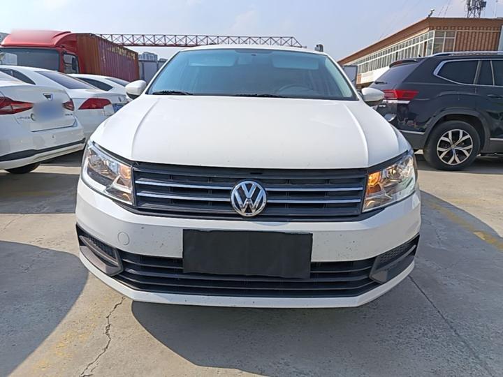 Santana 2021 1.5L AT photo 2