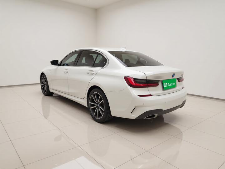 3 Series 2022 320Li M Sport Package photo 4