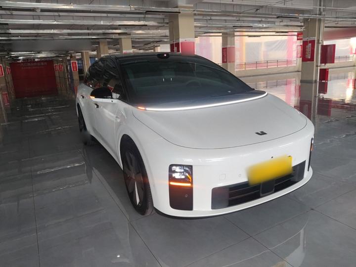 Li Auto i6 2025 RWD Standard photo 3