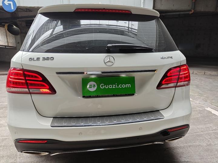 GLE Imported 2017 GLE 320 4MATIC Dynamic photo 3